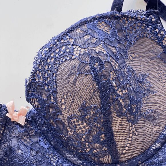 Betsey Johnson Navy Lace Push Up Bra, Size 34B - Picture 2 of 8